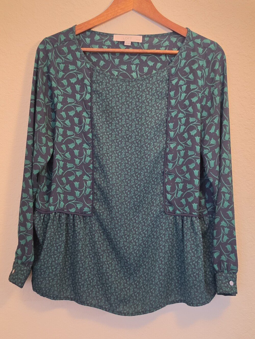 Loft Petite Peasant Tunic Top Womens Medium Petite‎ Navy Blue Green Floral